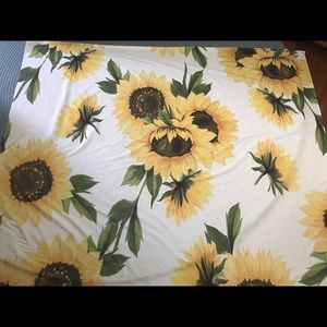 Lovely Sunflower Wall Tapestry